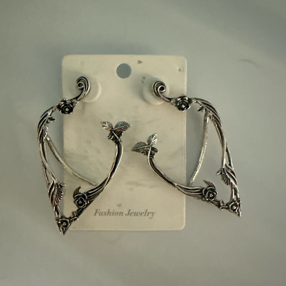 Elfy Silver Tone Floral Earrings